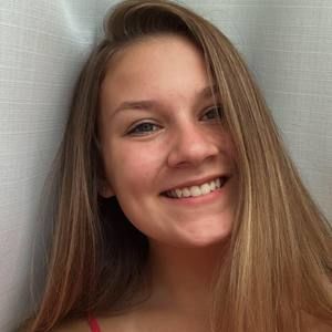 Meet your Posher, Hailey